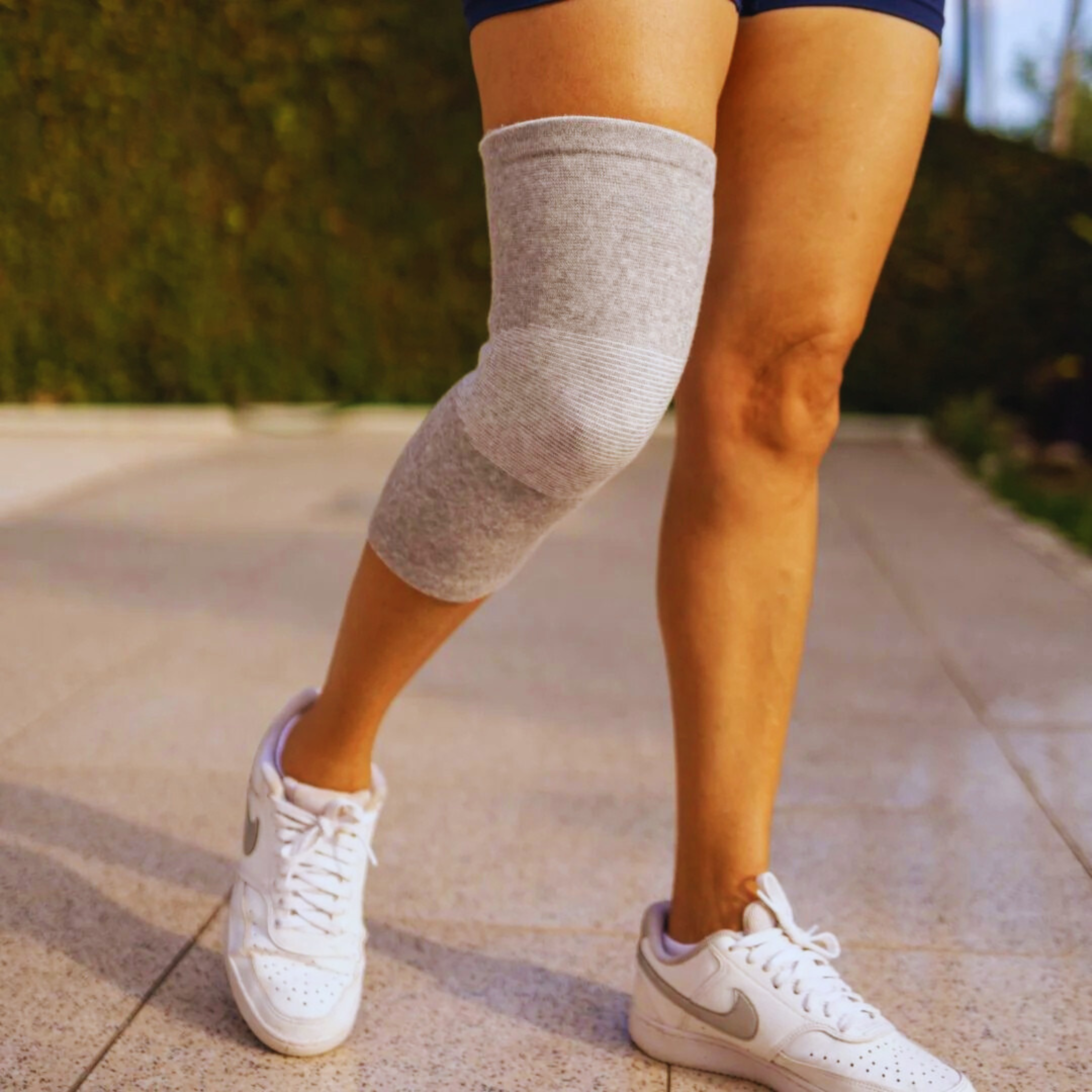 Flexiaura™ Premium Bamboo Knee Sleeve